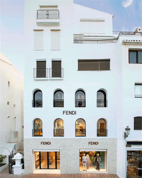 fendi puerto banús foto's|Fendi Puerto Banus .